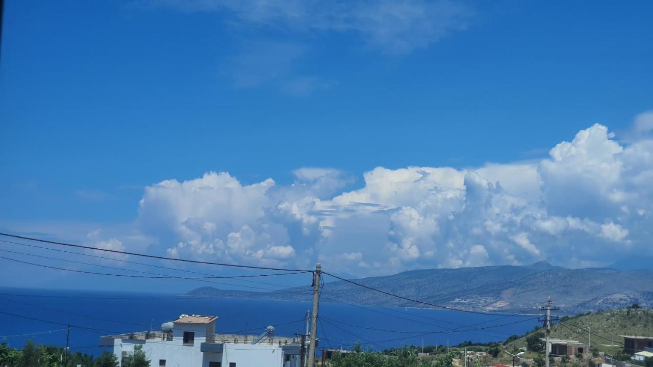 Mihal Suites Sarandë Exteriör bild